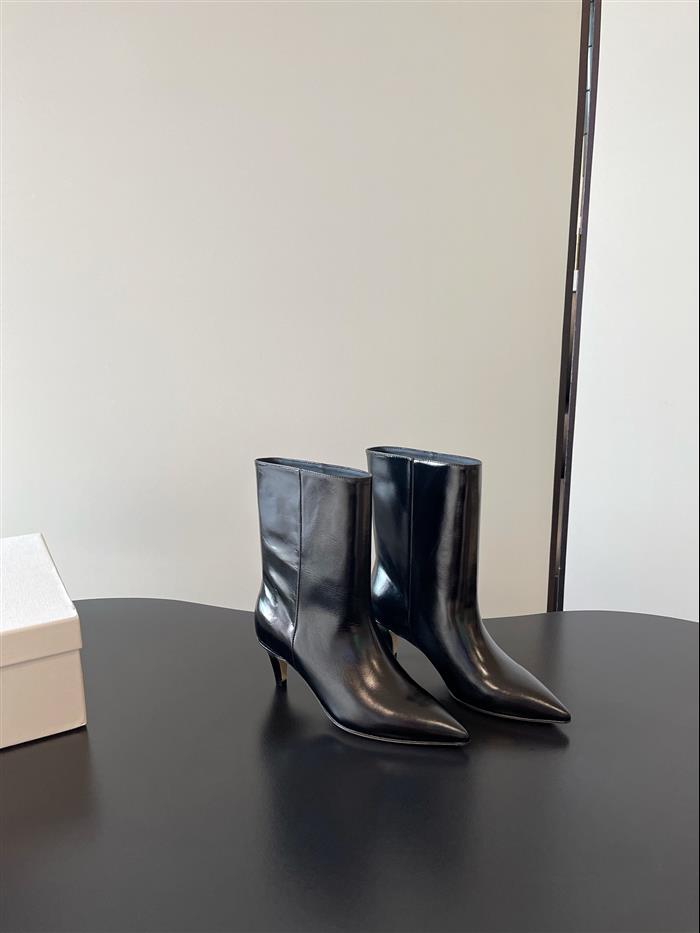 20251128172734878 390